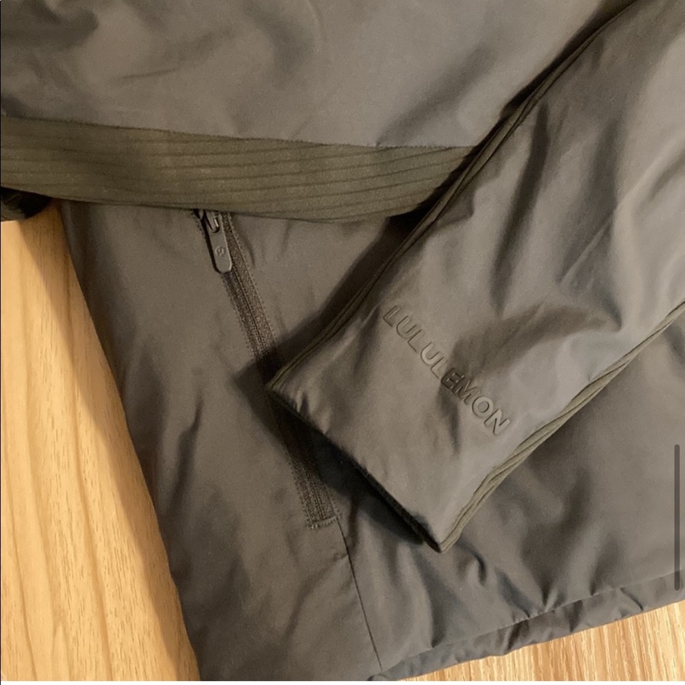 Lululemon City Sleek Jacket Dark Olive 4 - Picture 12 of 15